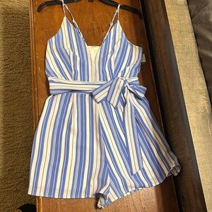 Women’s Gianni Bini shorts romper Sz M